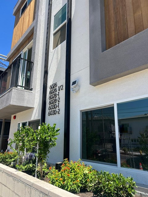 the building in which the hotel is located