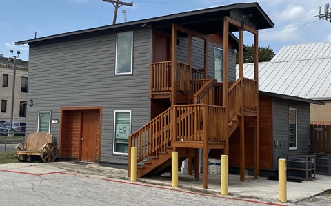 118 S. Sabinas Street B3 #101  (Zocalo) Studio Apartment for Rent