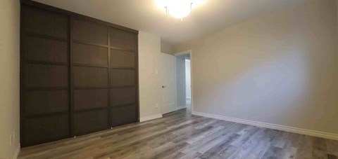 1 Mary Street 3 Beds Apartment for Rent