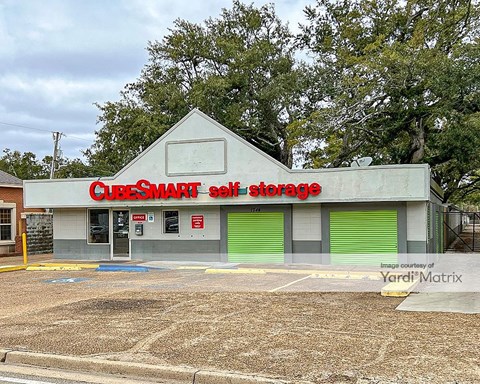 Storage Units for Rent available at 1744 Pass Road, Biloxi, MS 39531