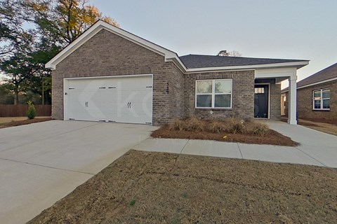 329 Angela St 4 Beds Apartment for Rent