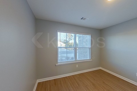 329 Angela St 4 Beds Apartment for Rent