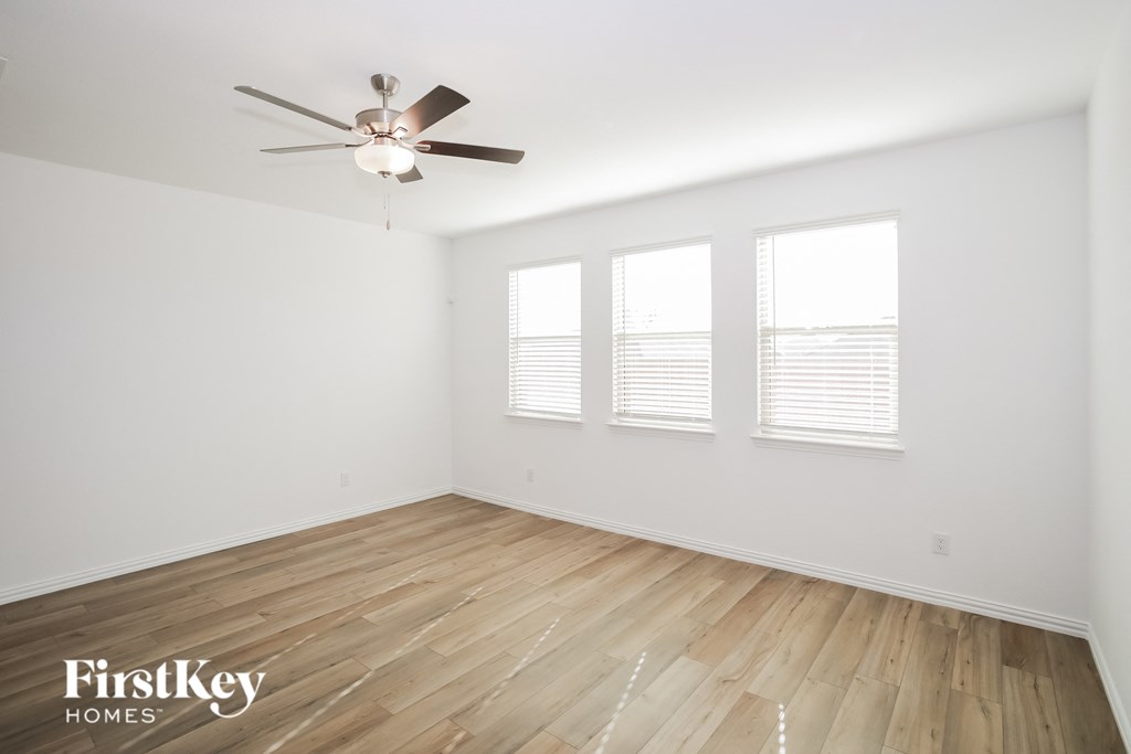 929 High Noon Drive 4 Beds House for Rent - Photo Gallery 3