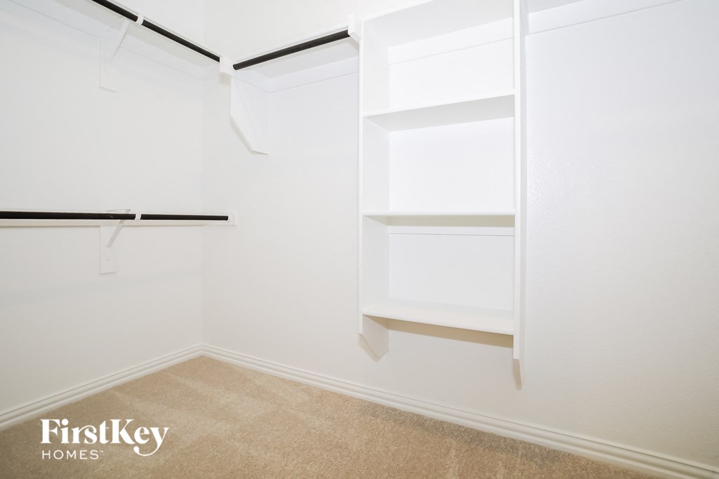 929 High Noon Drive 4 Beds House for Rent - Photo Gallery 10