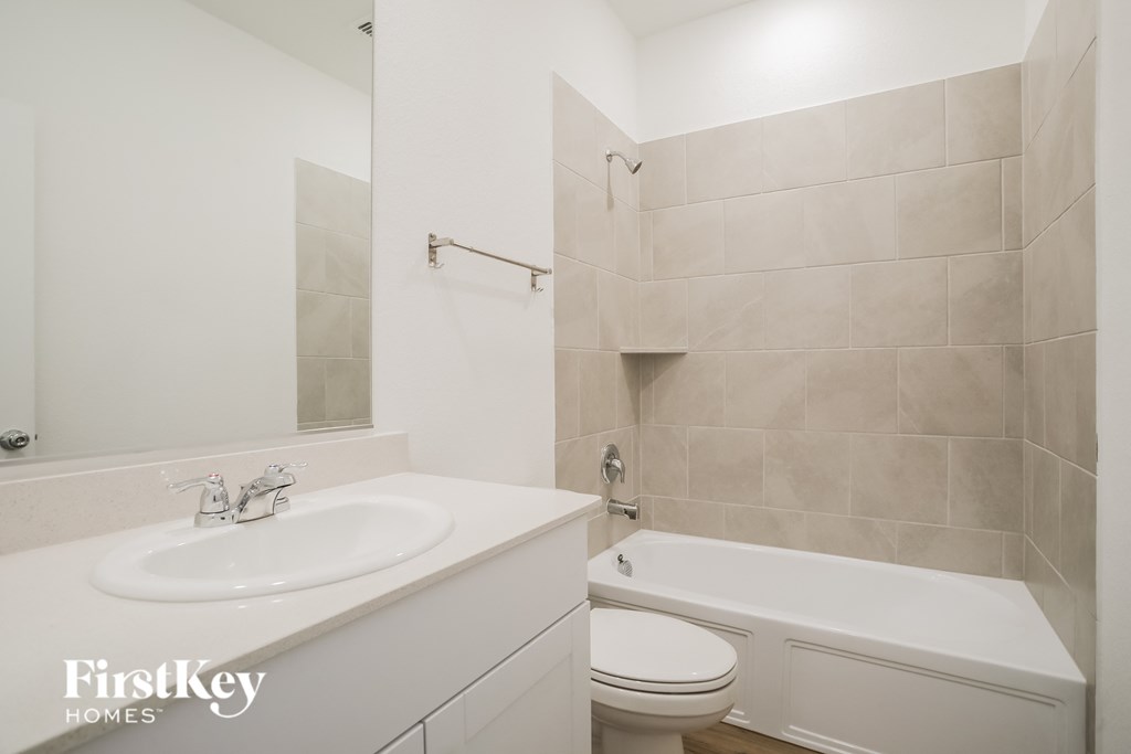 929 High Noon Drive 4 Beds House for Rent - Photo Gallery 14