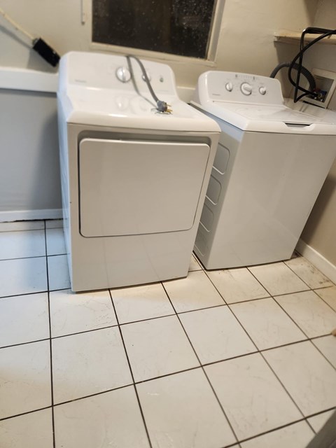 1619 Heyward Street 3 Beds Apartment for Rent