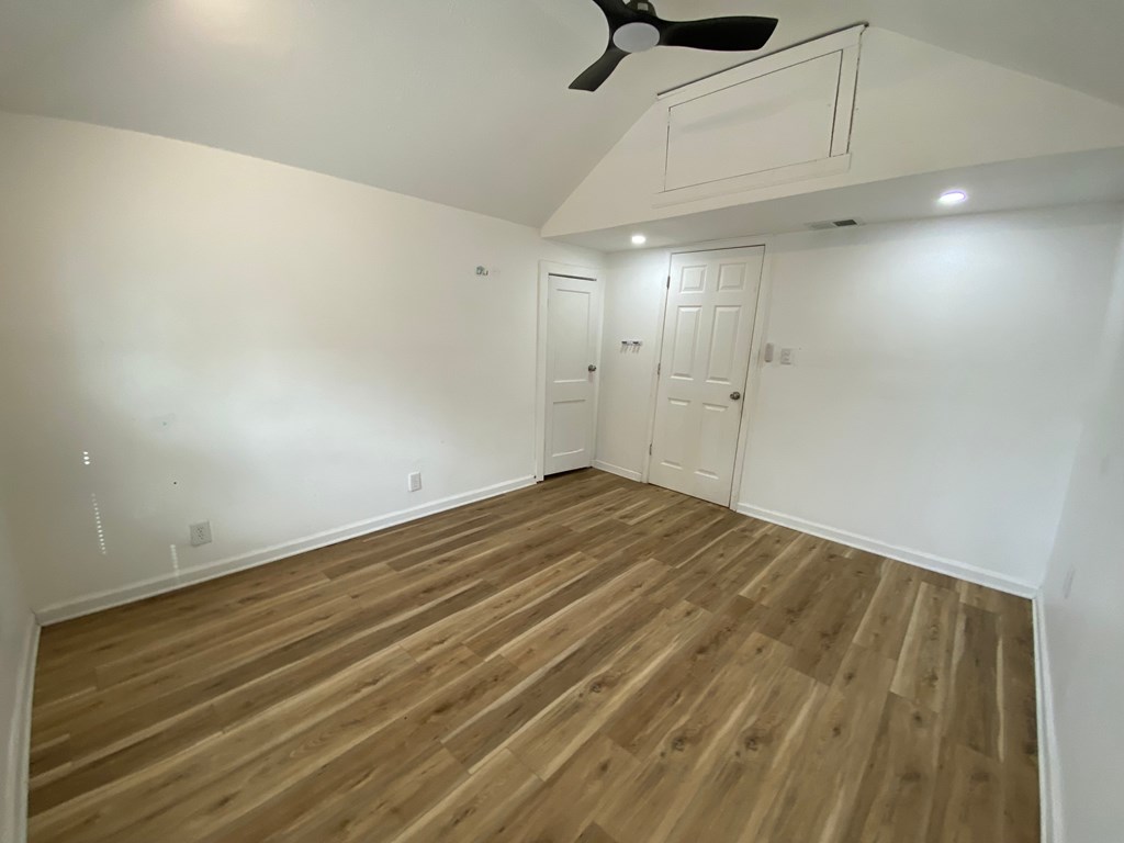 407 Shelby Parkway 4 Beds House for Rent - Photo Gallery 6