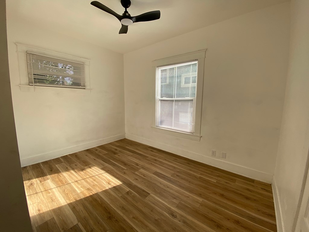 407 Shelby Parkway 4 Beds House for Rent - Photo Gallery 9