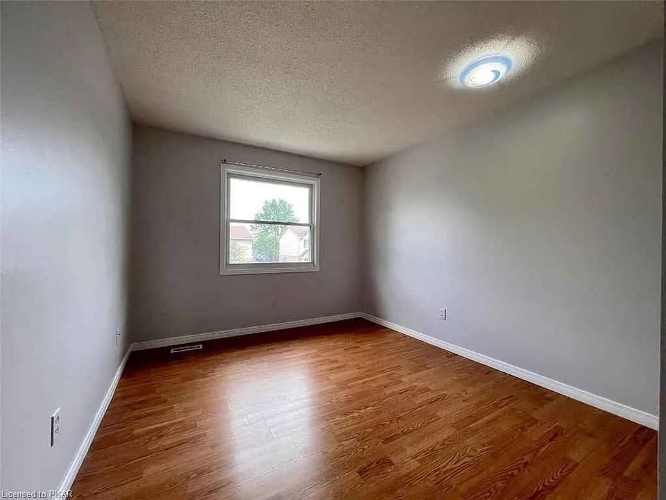 224 Martinet Ave 3 Beds House for Rent - Photo Gallery 23