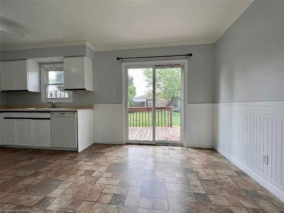 224 Martinet Ave 3 Beds House for Rent - Photo Gallery 18