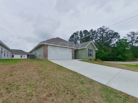 17653 Carlisle Ave 4 Beds Apartment for Rent