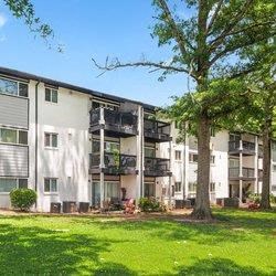 Beautiful View of Property at Uphill Flats, Georgia, 30032