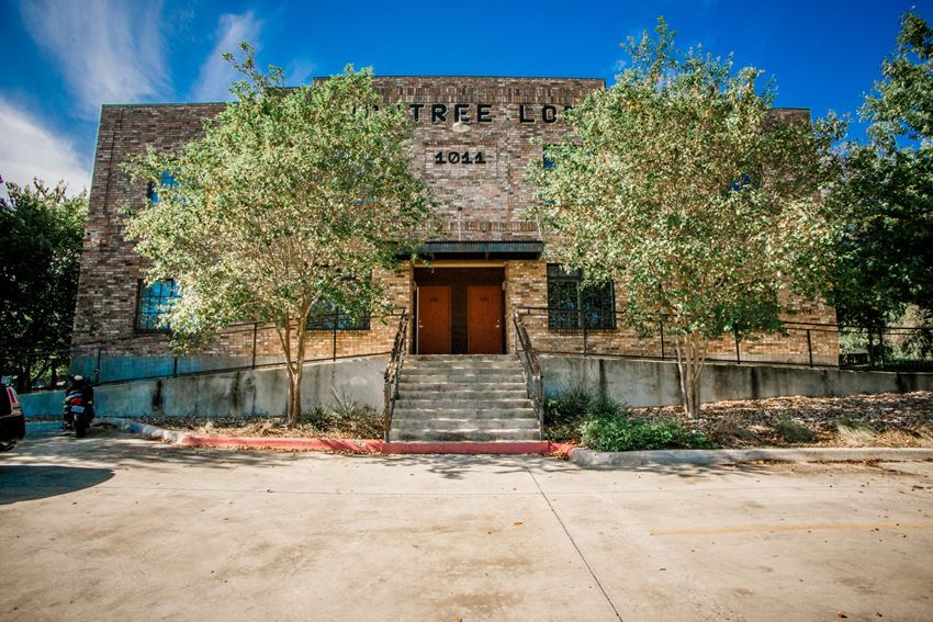 Peach Tree Lofts