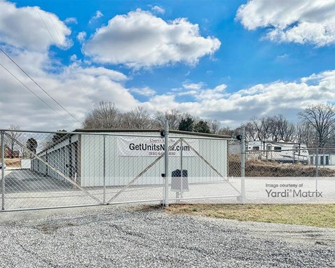 Storage Units for Rent available at 2359 Old Russellville Pike, Clarksville, TN 37040