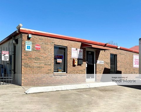 Storage Units for Rent available at 913 Sinclair Drive, Clarksville, TN 37042