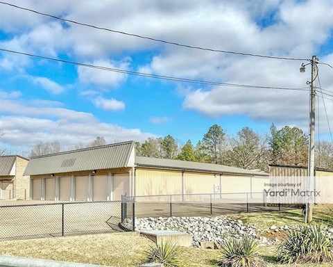 Storage Units for Rent available at 1497 Henley Brook Drive, Clarksville, TN 37043