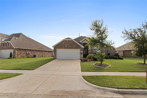 276 Arbury Drive 3 Beds Apartment for Rent