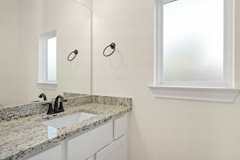 220 Park Cir Rentals Hondo, TX RentCafe