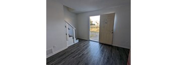 1 Bedroom, 1 Bathroom Apartment