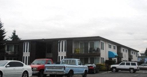 2-bedroom apartment at La Bonne Maison Apartments in Lynnwood, WA
