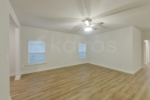 8034 Elliot Rd 3 Beds Apartment for Rent