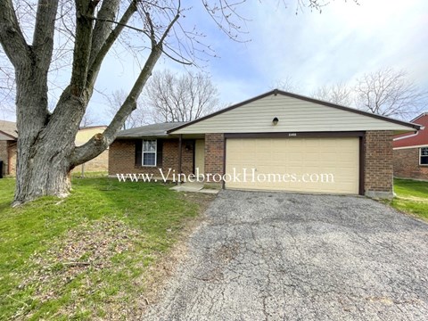 8466 Eagle Pass Drive 3 Beds Apartment for Rent