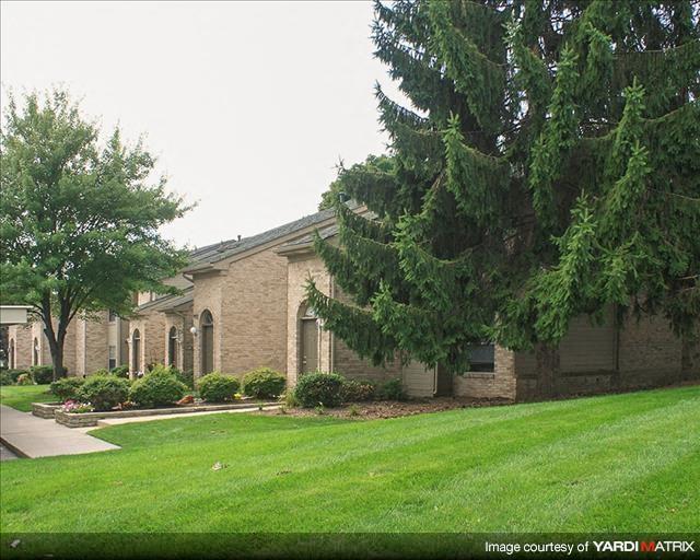 Heather Ridge LLC Apartments, 7500 Newburgh Road, Westland, MI - RENTCafé