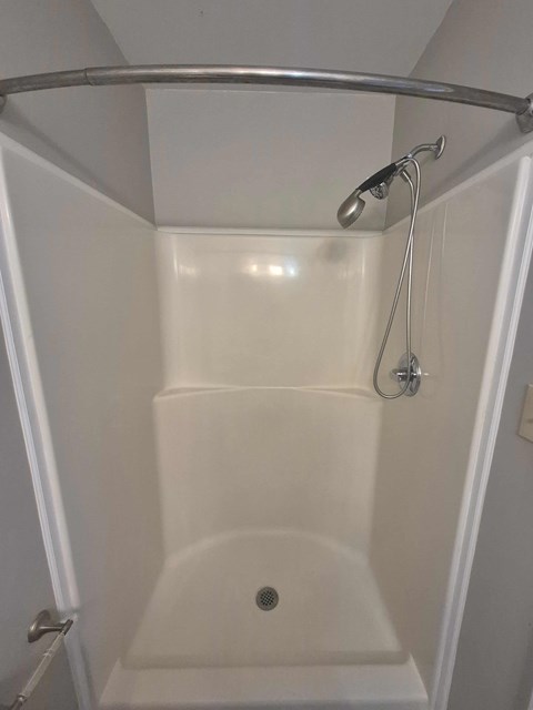 153 Monarch Lane 3 Beds Apartment for Rent