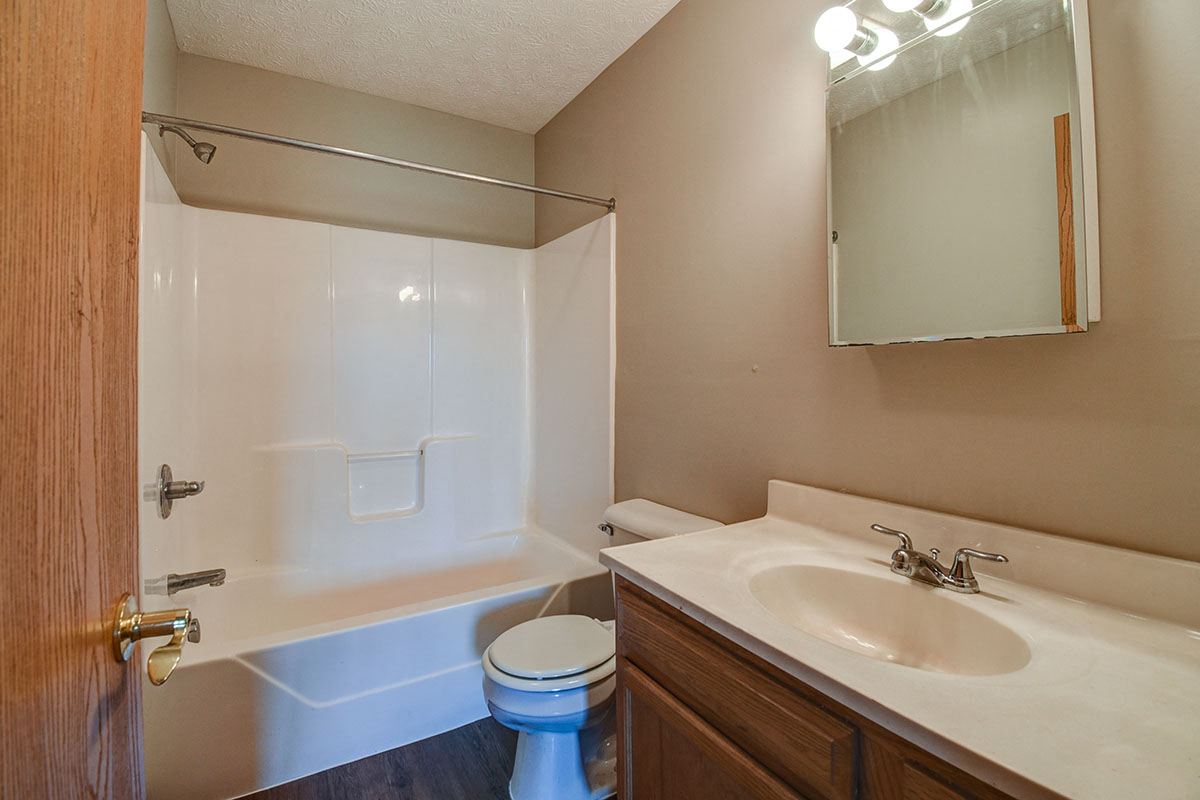 Floor plan 1 bathroom