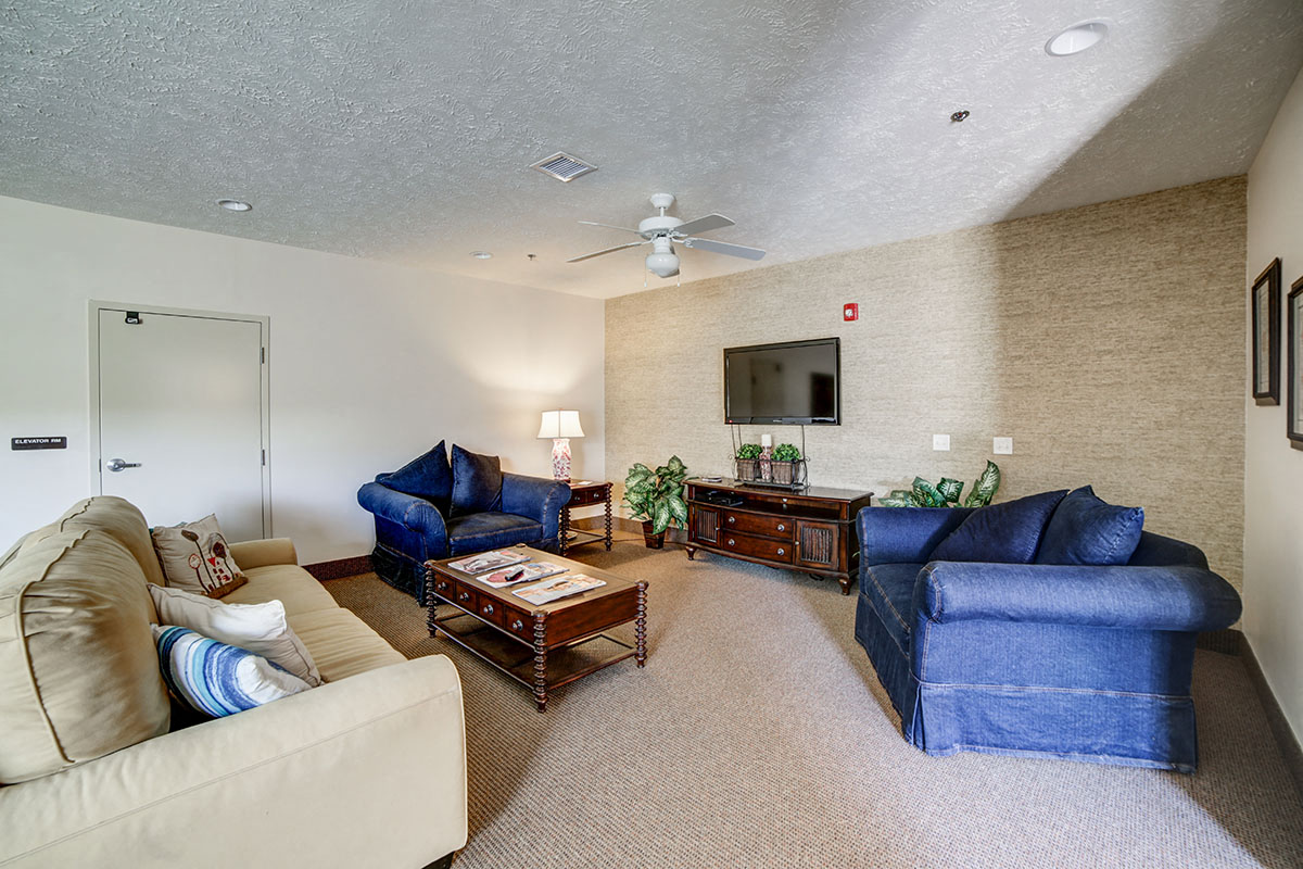 Cumberland Meadows Apartments 12500 Old Willowbrook Rd Suite 210