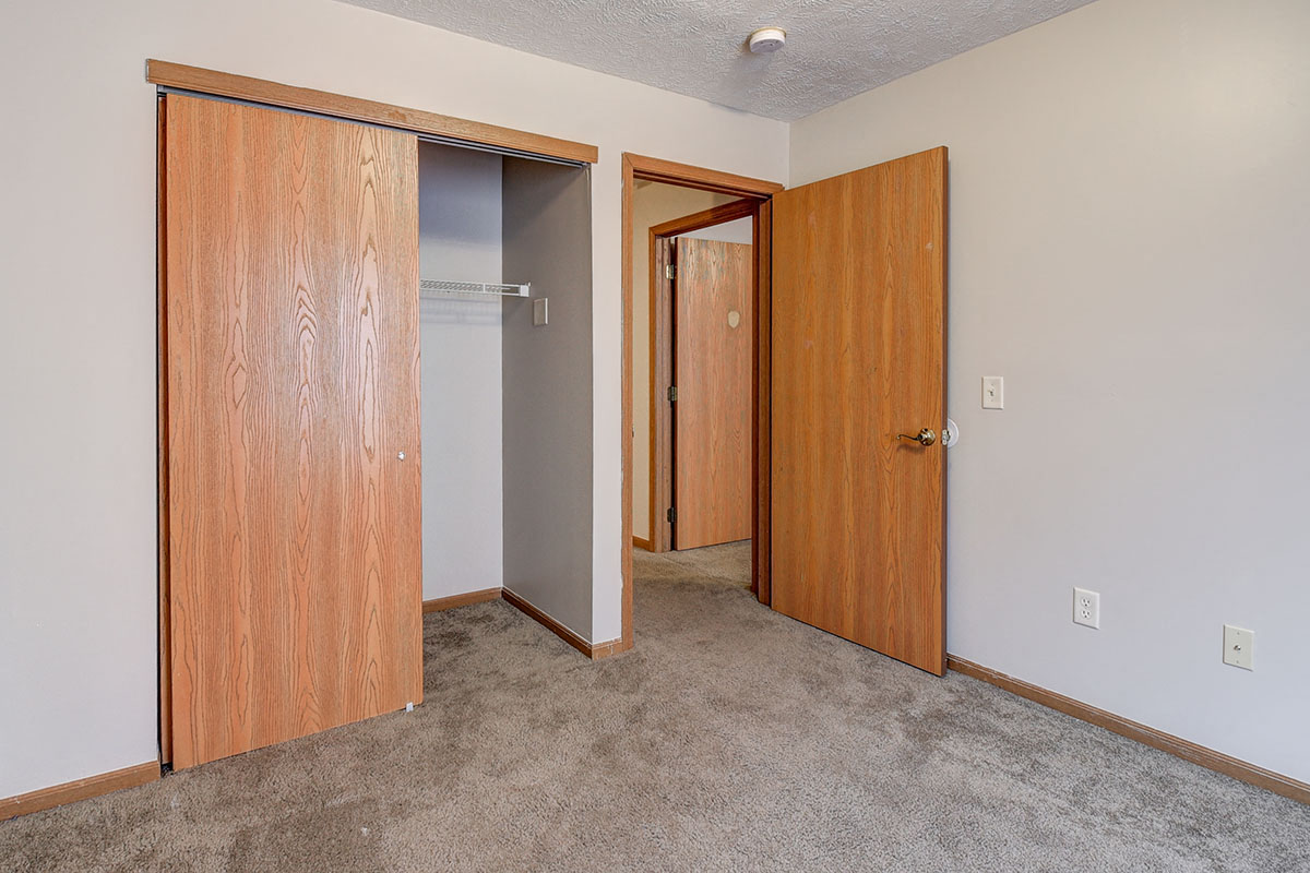 Floor plan 2 bedroom