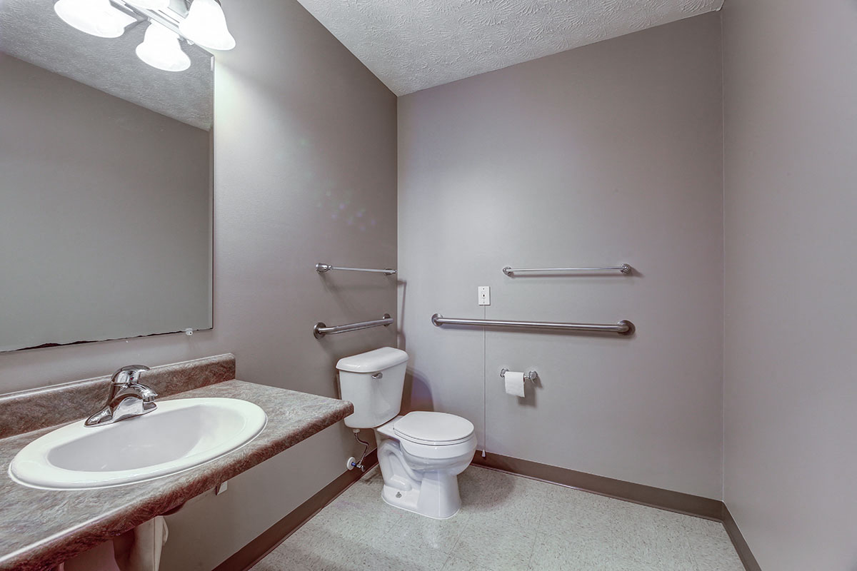 Honeybrook Greene Apartments, 91 Koehler Dr., Utica, OH RentCafe