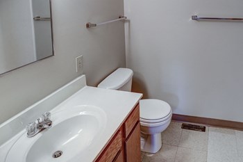 Bathroom - Photo Gallery 13