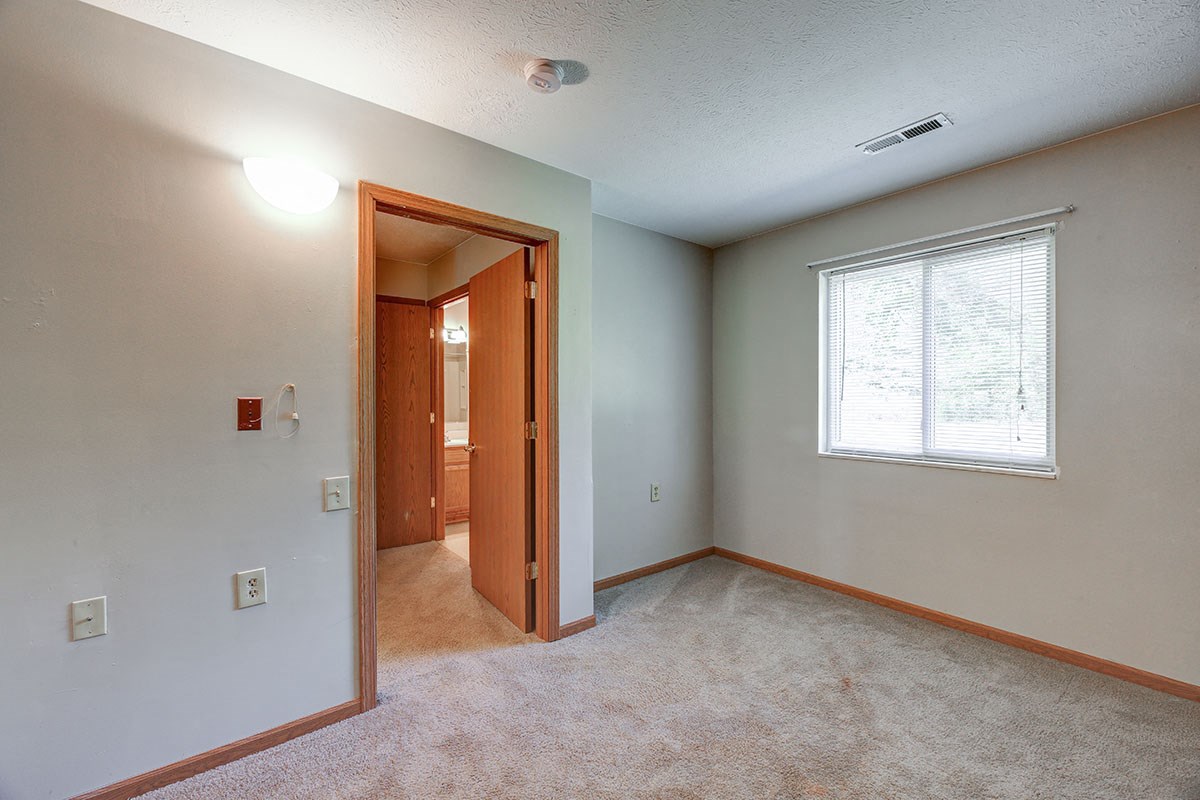 Jeremy Park Apartments, 61 N. Maple Avenue, Orwell, OH RentCafe