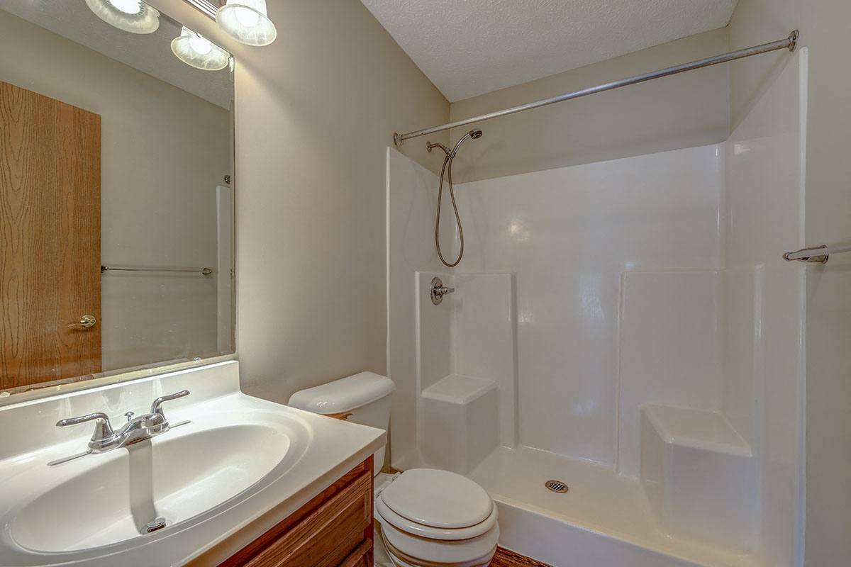 Floor plan 2 bathroom