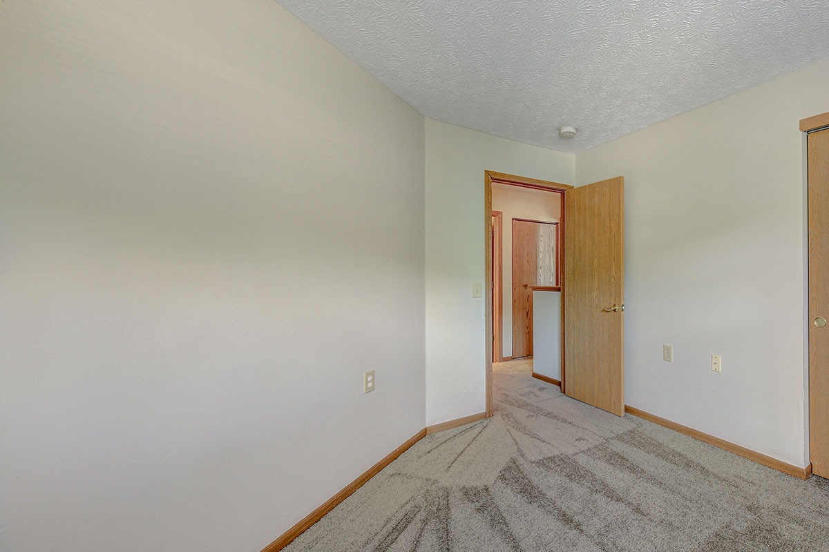 Floor plan 2 bedroom