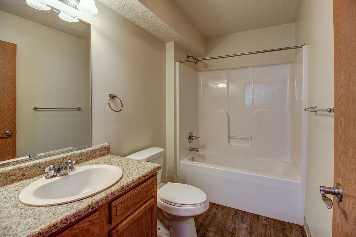 Floor plan 2 bathroom