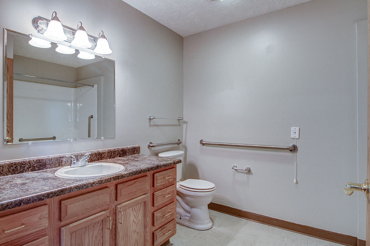 Floor plan 2 bathroom