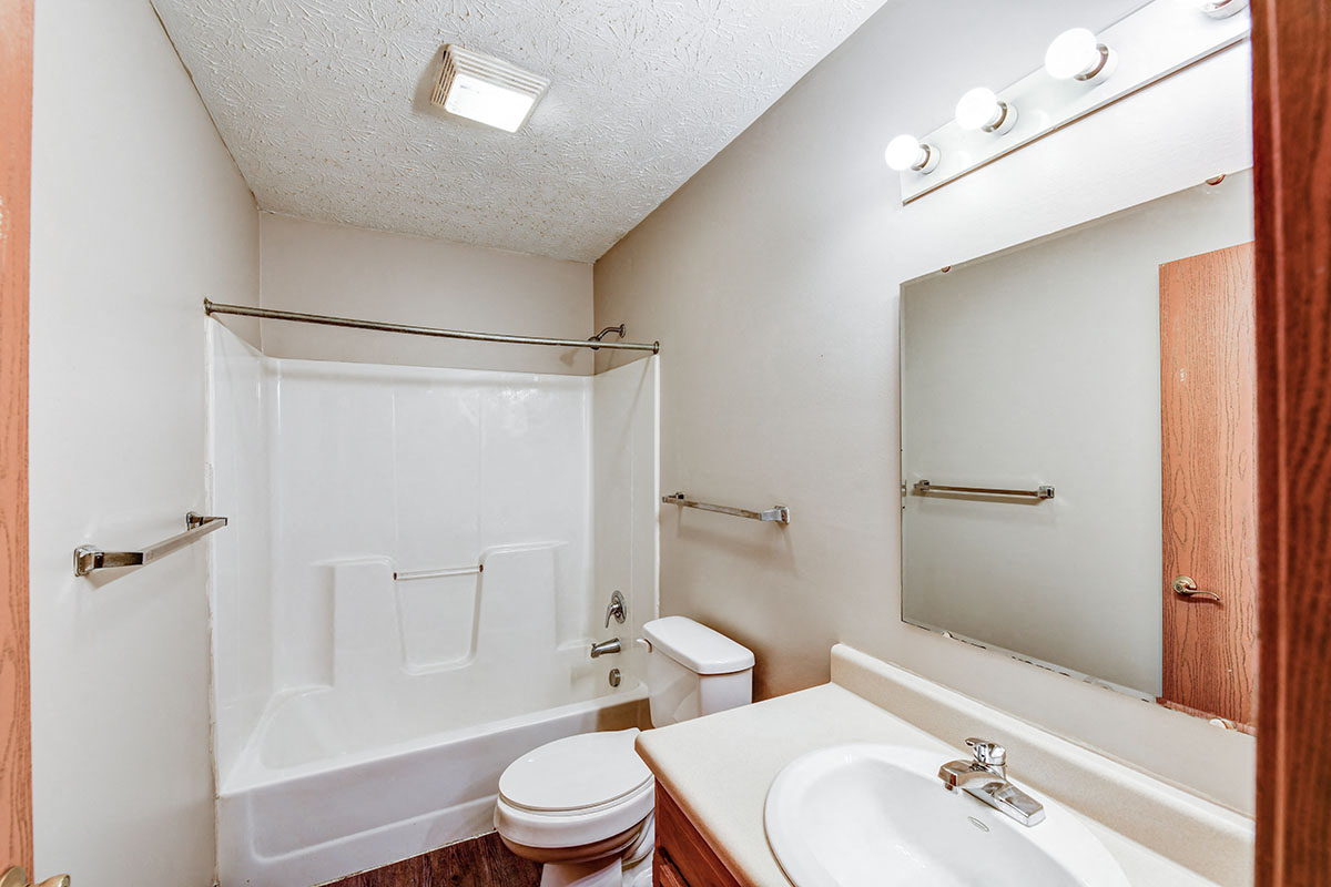 Floor plan 1 bathroom