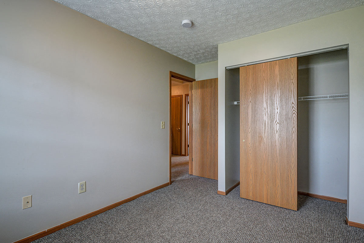 Floor plan 2 bedroom