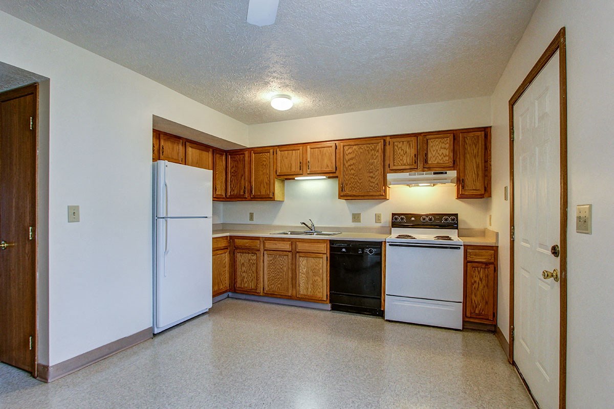 Wellington Place Apartments, 1350 North Locust St., Ottawa, OH RentCafe