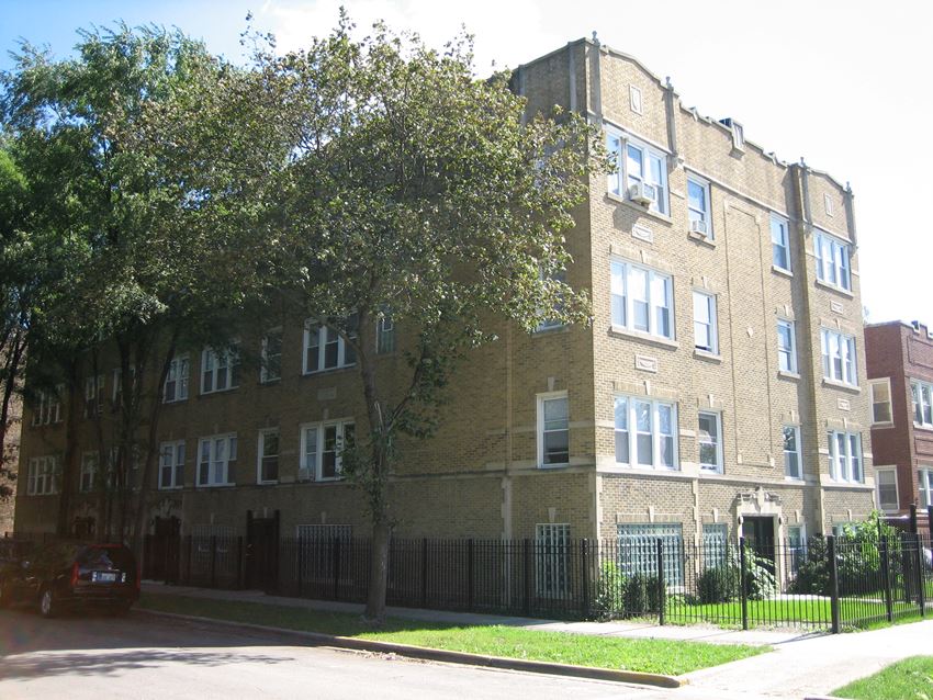 4955-57 N. Drake & 3515-17 W. Argyle 1-2 Beds Apartment for Rent - Photo Gallery 1