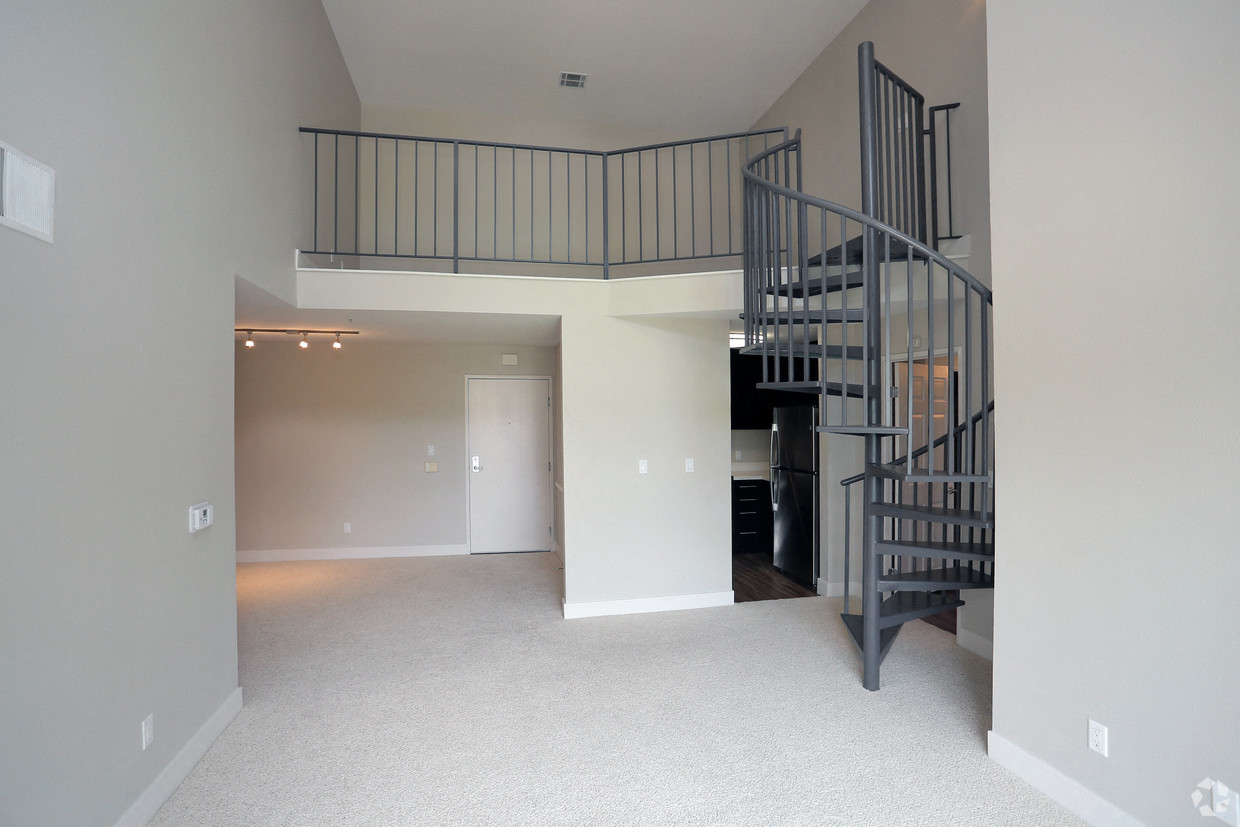 Holly Street One Bedroom Loft