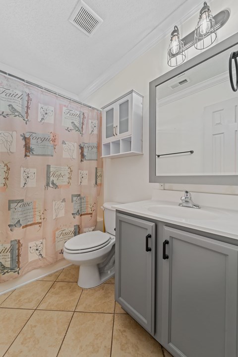 108 Burrell Lane 3 Beds Apartment for Rent