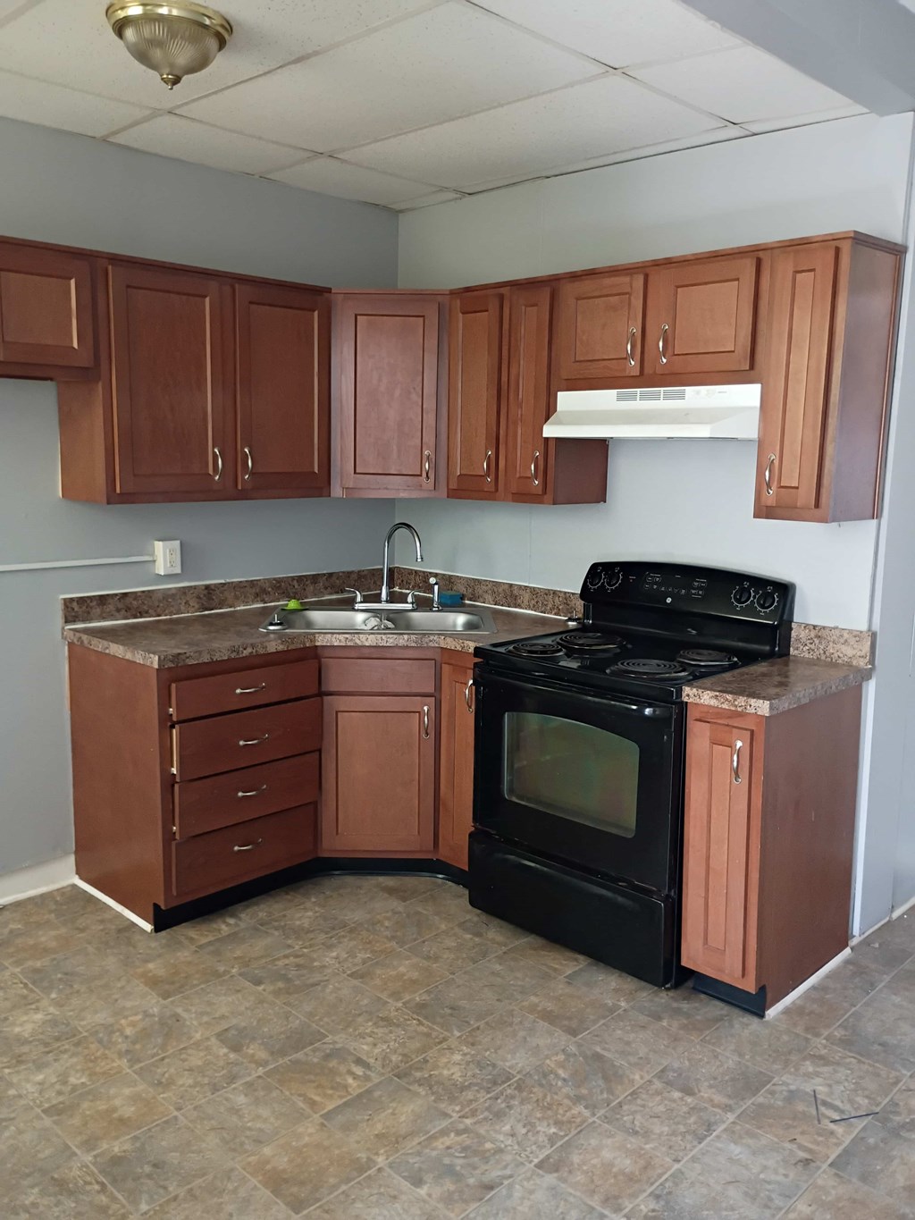 2240 Grand Avenue 2 Beds House for Rent - Photo Gallery 6