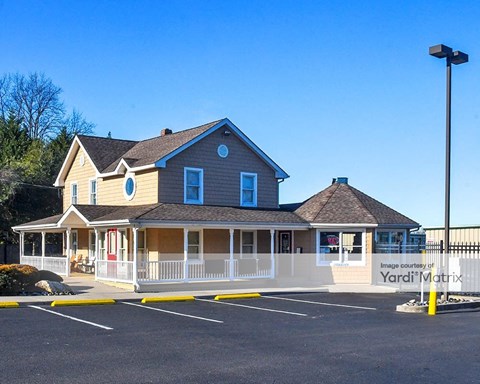 Storage Units for Rent available at 815 12Th Street, Hammonton, NJ 08037