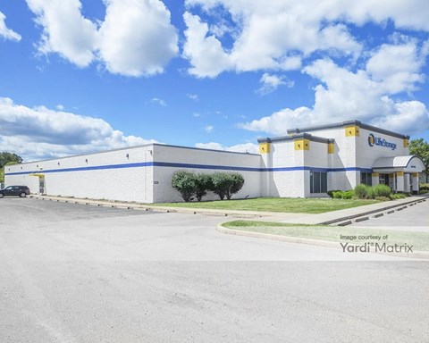 Storage Units for Rent available at 836 Youngstown Warren Road, Niles, OH 44446