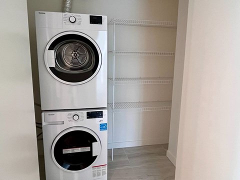 604-6633 Buswell St./B240002 2 Beds Apartment for Rent - Photo Gallery 4