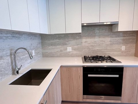 604-6633 Buswell St./B240002 2 Beds Apartment for Rent - Photo Gallery 5