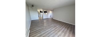 2 Bedrooms, 1 Bathroom